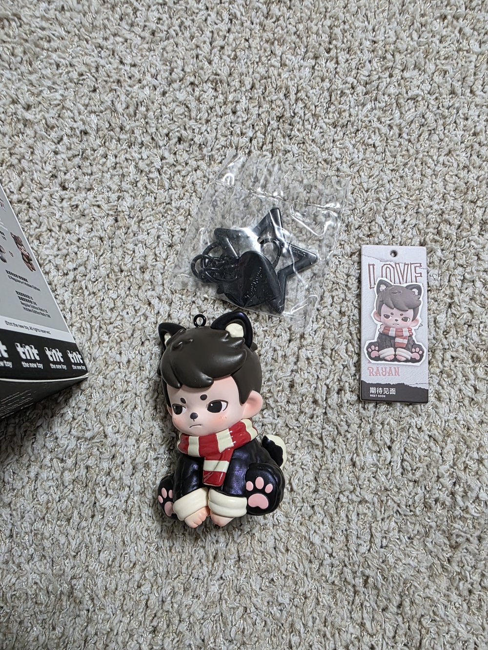 Rayan Winter Bear Figurine Keychain